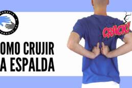 5 maneras de crujir tu espalda en casa
