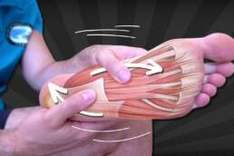 Como MASAJEAR LOS PIES UNO MISMO para aliviar la fascitis plantar, neuroma de morton o juanete