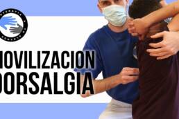 Prueba esta movilización para aliviar el dolor entre los omoplatos o dorsalgia